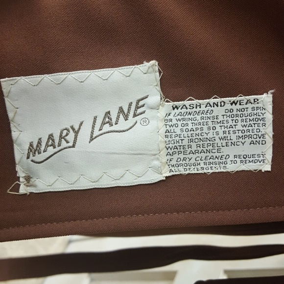 Vintage chocolate trench coat - Picture 3 of 6